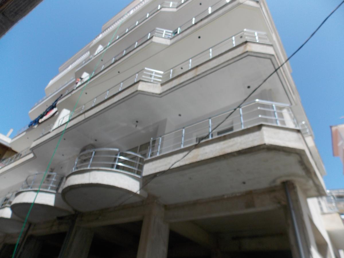 סרנדה Zeta'S Apartments מראה חיצוני תמונה